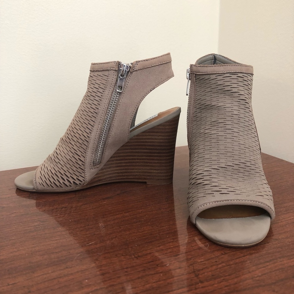 Steve Madden open toe bootie